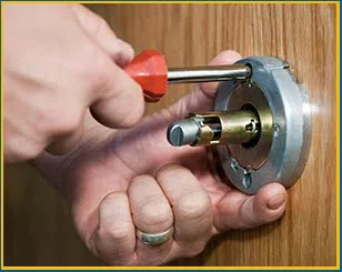 Colorado Springs Emergency Locksmith Colorado Springs, CO 719-581-3020