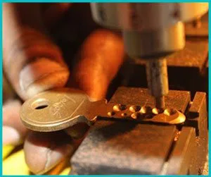 Colorado Springs Emergency Locksmith Colorado Springs, CO 719-581-3020 - key-maker-near-me